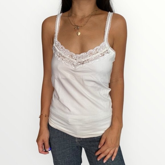 Costa Blanca Tops - Costa Blanca Vintage Y2K White Lace Trim Camisole Tank Top Size L